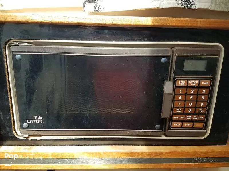 Slide: The Image of 1990 Trojan 8.6 Meter for sale in Philadelphia, PA - 61