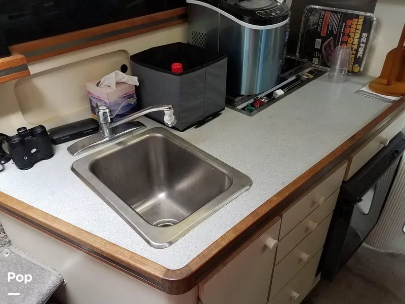 Slide: The Image of 1990 Trojan 8.6 Meter for sale in Philadelphia, PA - 62