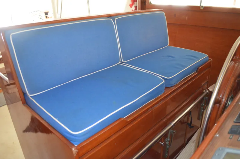 Slide: The Image of Helm Seat - 9