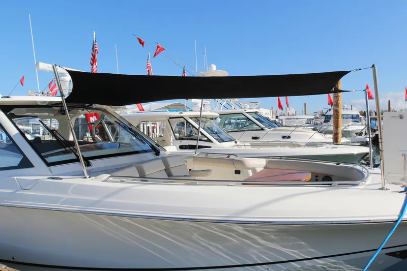 Slide: The Image of Boston Whaler 380 Realm 2024 - 128