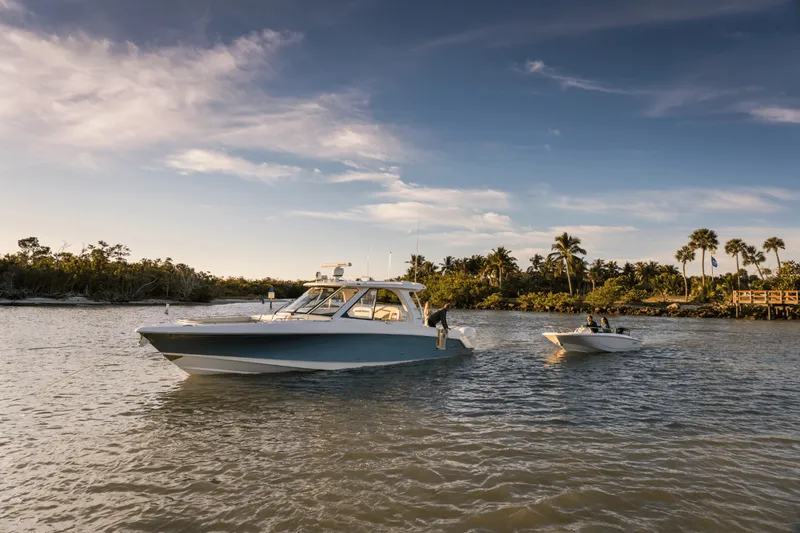 Slide: The Image of Boston Whaler 380 Realm 2024 - 22
