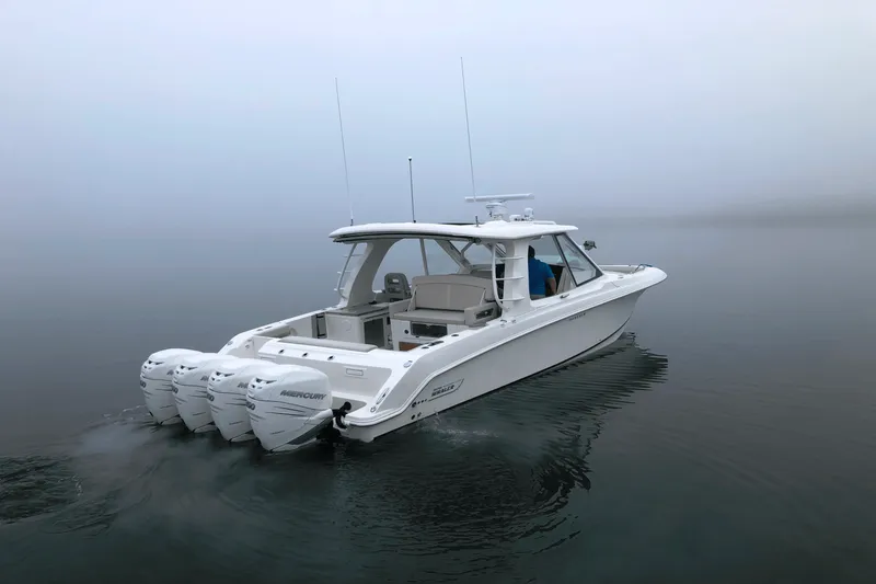 Slide: The Image of Boston Whaler 380 Realm 2024 - 32