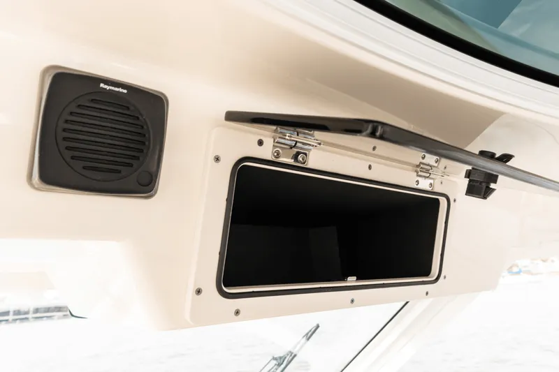 Slide: The Image of Boston Whaler 380 Realm 2024 - 84