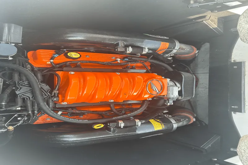 Slide: The Image of Tige Z1 2014 - 10