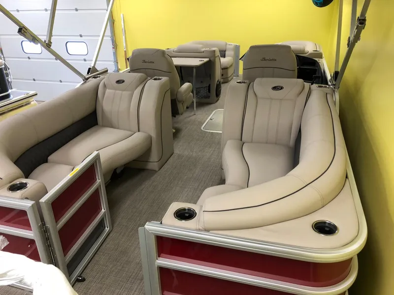 Slide: The Image of Barletta L23Q 2018 - 11