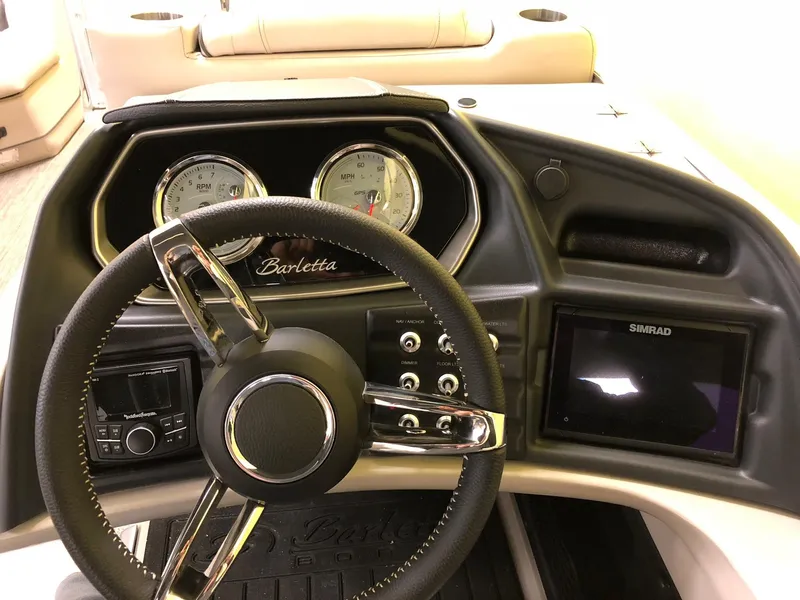 Slide: The Image of Barletta L23Q 2018 - 9