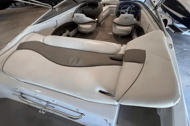 Slide: The Image of Crownline Boats 21 SS 2016 - 19