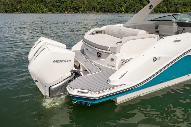 Slide: The Image of Sea Ray 310 SLX OB 2021 - 2