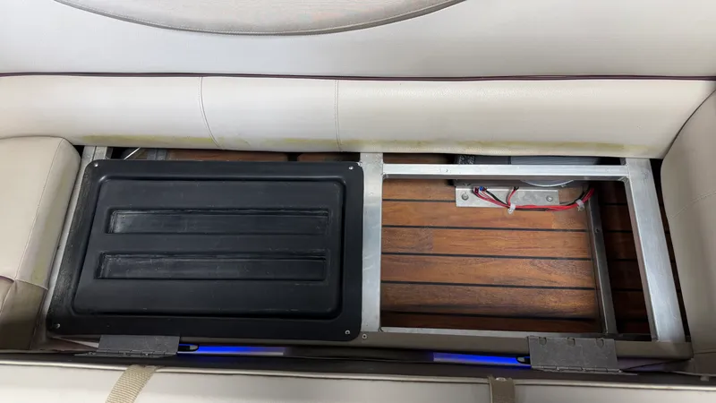 Slide: The Image of Avalon 2585 CATALINA ENT 2018 - 72