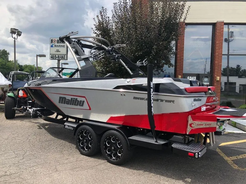 Slide: The Image of Malibu Wakesetter 23 LSV 2018 - 1