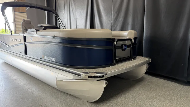 Slide: The Image of Premier 230 SUNSATION 2024 - 3