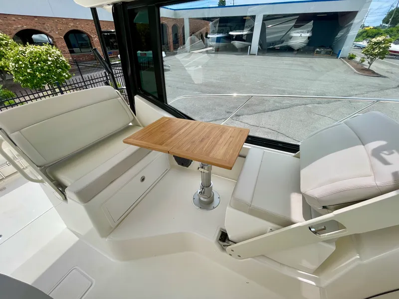 Slide: The Image of Boston Whaler 325 Conquest 2026 - 13