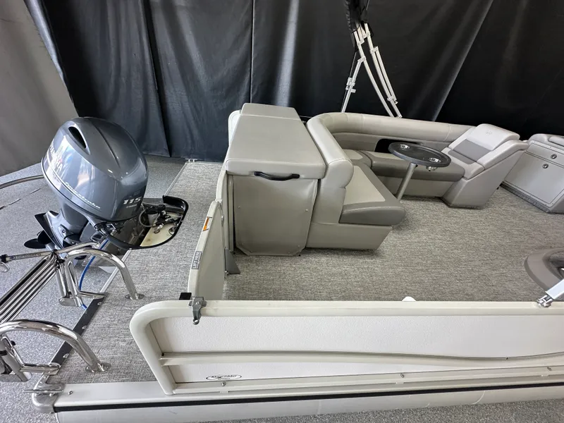 Slide: The Image of Premier 230 SUNSATION 2024 - 3