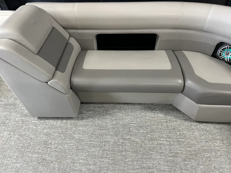Slide: The Image of Premier 230 SUNSATION 2024 - 51
