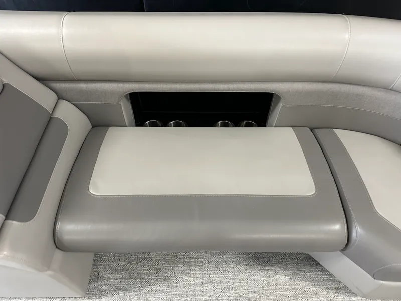 Slide: The Image of Premier 230 SUNSATION 2024 - 52