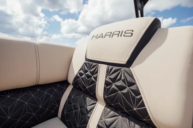 Slide: The Image of Harris 230 Grand Mariner 2026 - 59