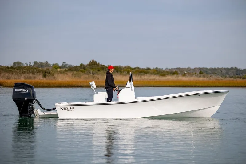 Slide: The Image of Privateer ROAMER II 2026 - 1