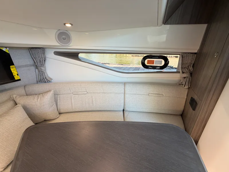 Slide: The Image of Sea Ray Sundancer 320 Outboard 2026 - 61
