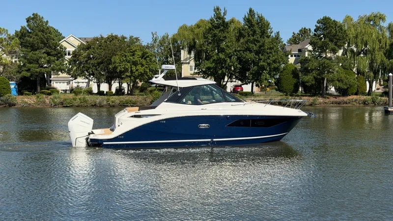 The Image of Sea Ray Sundancer 320 Outboard 2026 - 0