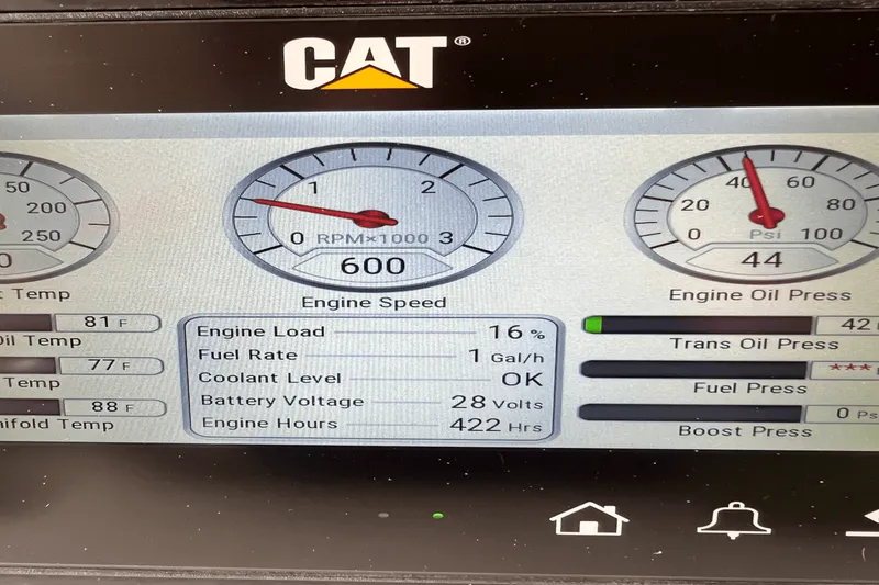 Slide: The Image of Sea Ray L550 FLY 2018 - 14