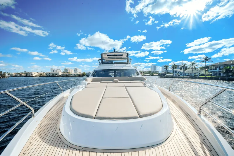 Slide: The Image of Azimut Fly 72 2026 - 69