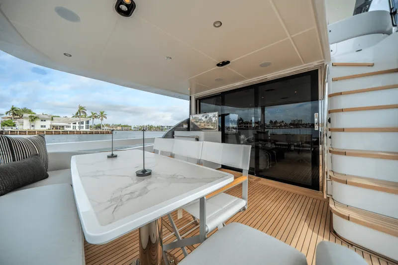 Slide: The Image of Azimut Fly 78 2026 - 14