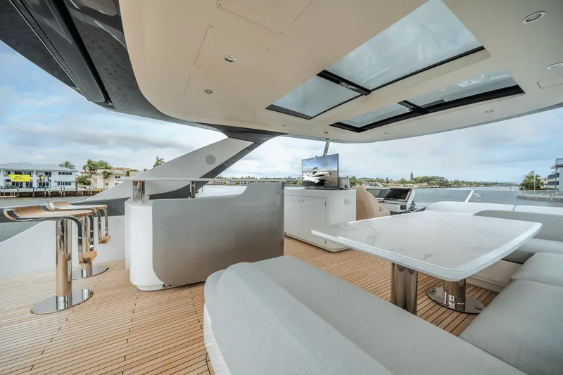 Slide: The Image of Azimut Fly 78 2026 - 27