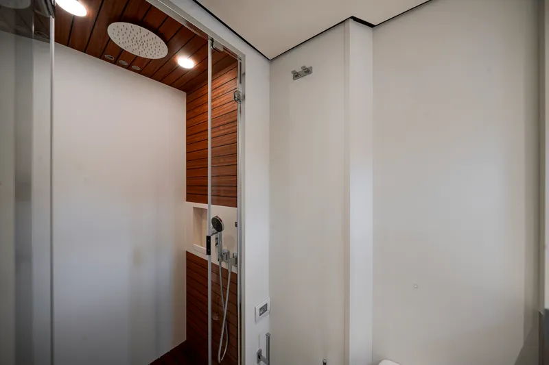 Slide: The Image of Azimut Fly 78 2026 - 57