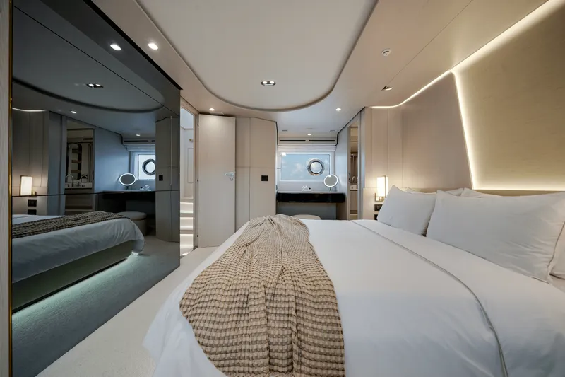 Slide: The Image of Azimut Fly 78 2026 - 44