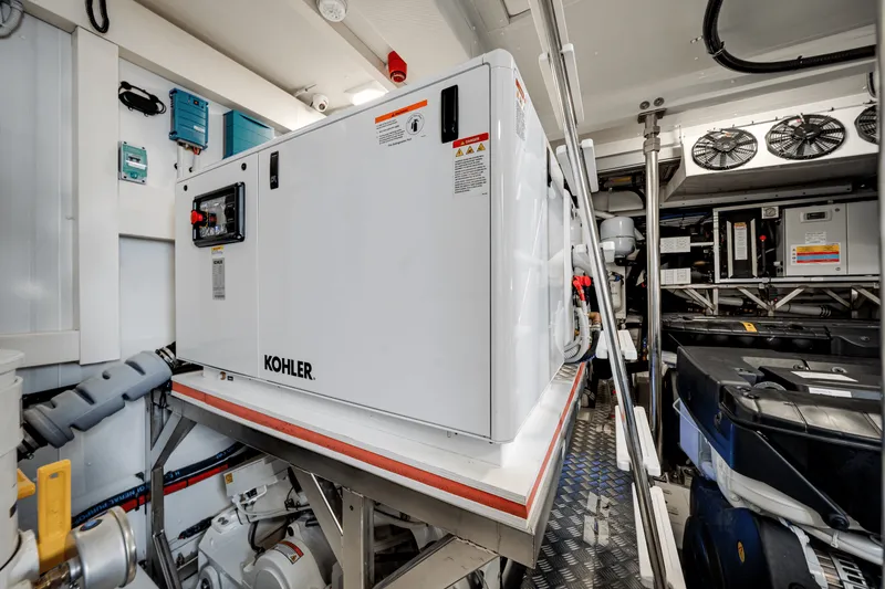 Slide: The Image of Azimut Fly 78 2026 - 82