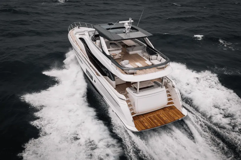 Slide: The Image of Azimut Fly 78 2026 - 92
