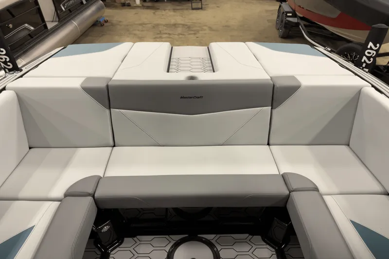 Slide: The Image of Mastercraft NXT21 2025 - 18
