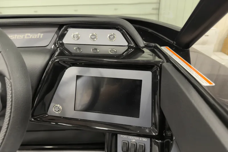 Slide: The Image of Mastercraft NXT21 2025 - 29