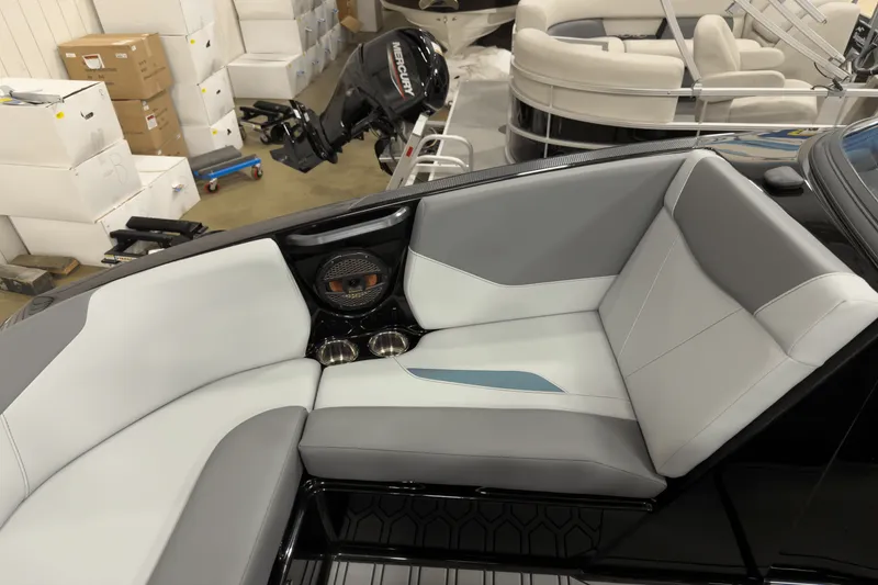 Slide: The Image of Mastercraft NXT21 2025 - 37