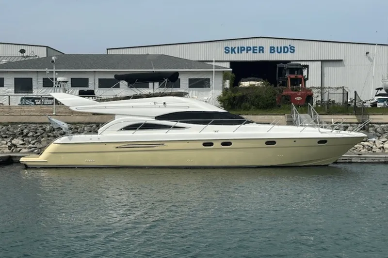 Slide: The Image of Viking 52 FLYBRIDGE 1998 - 4