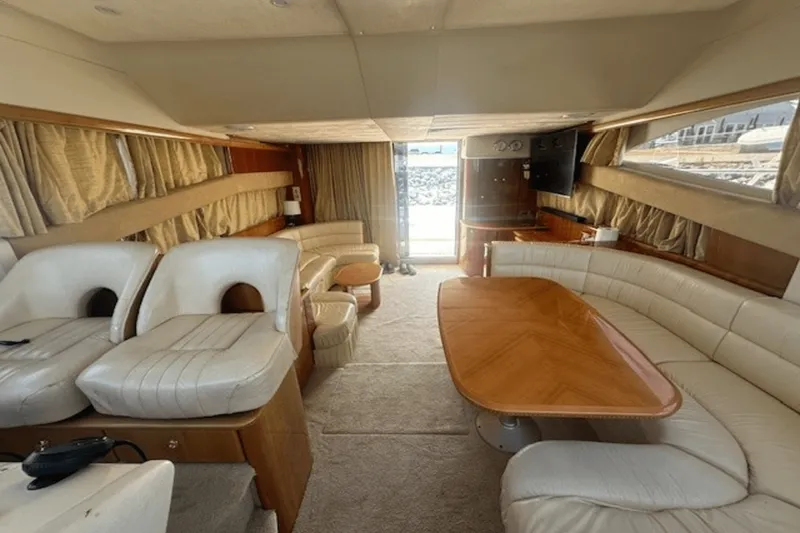 Slide: The Image of Viking 52 FLYBRIDGE 1998 - 53