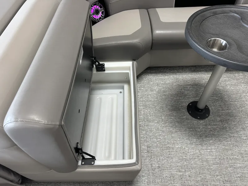 Slide: The Image of Premier 230 SUNSATION TRITOON 2024 - 28