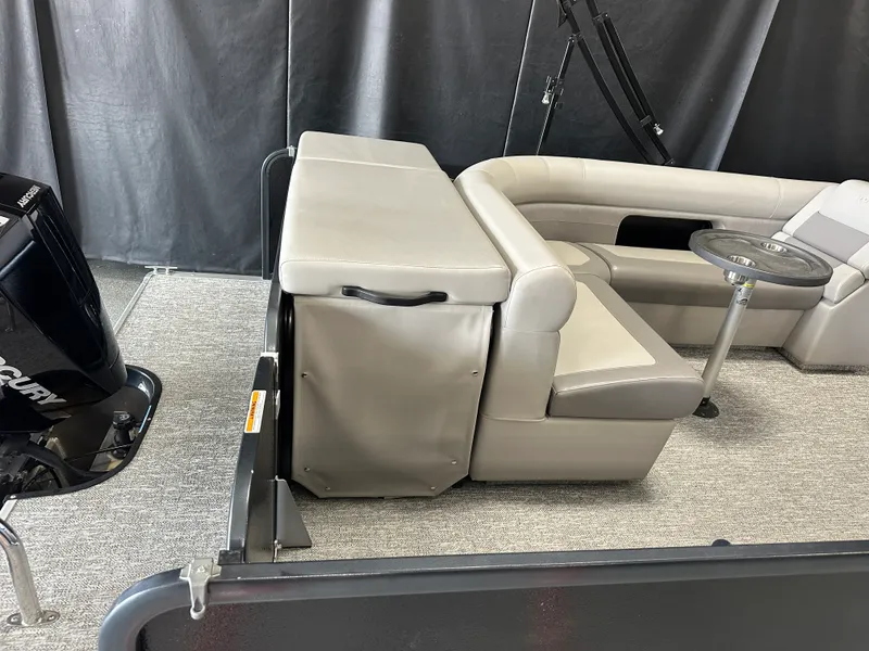 Slide: The Image of Premier 230 SUNSATION TRITOON 2024 - 4