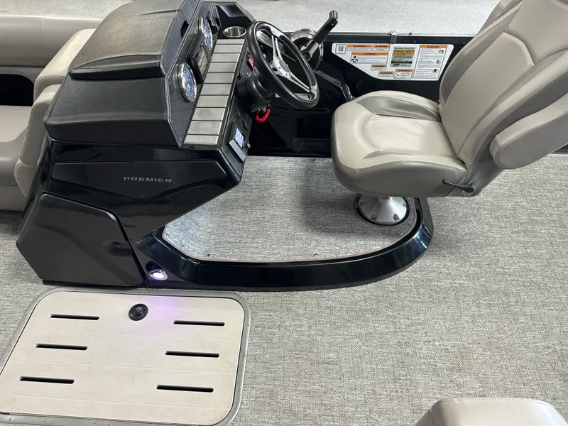 Slide: The Image of Premier 230 SUNSATION TRITOON 2024 - 42