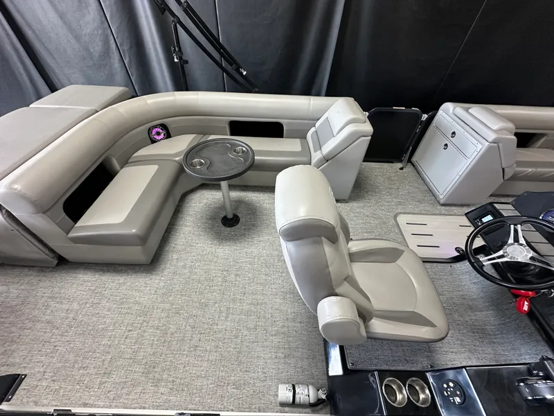 Slide: The Image of Premier 230 SUNSATION TRITOON 2024 - 5
