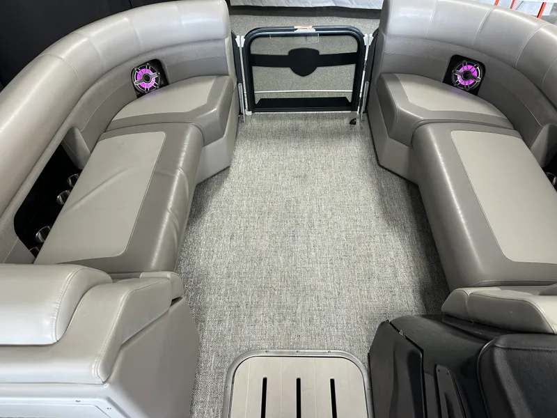 Slide: The Image of Premier 230 SUNSATION TRITOON 2024 - 55