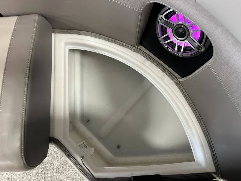 Slide: The Image of Premier 230 SUNSATION TRITOON 2024 - 60