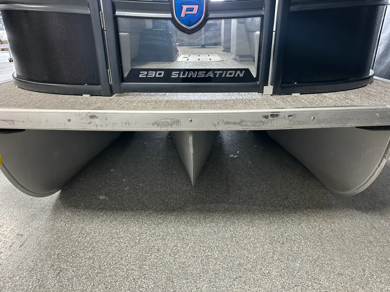 Slide: The Image of Premier 230 SUNSATION TRITOON 2024 - 8