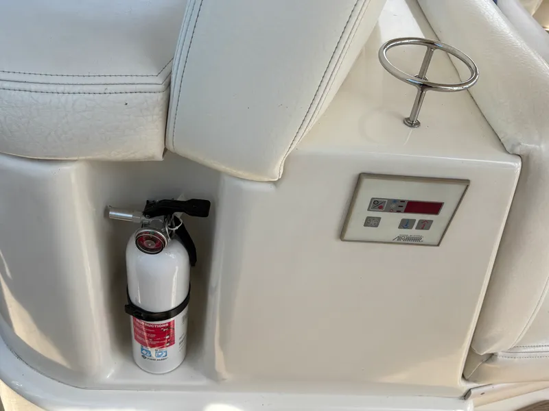 Slide: The Image of Sea Ray 460 SUNDANCER 2000 - 14