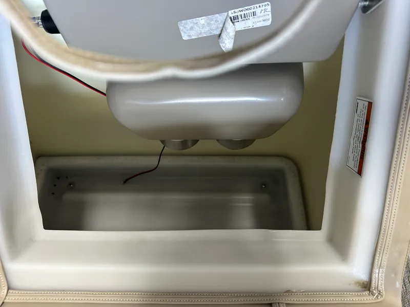 Slide: The Image of Premier 230 SUNSATION TRITOON 2023 - 26