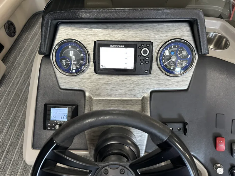 Slide: The Image of Premier 230 SUNSATION TRITOON 2023 - 41