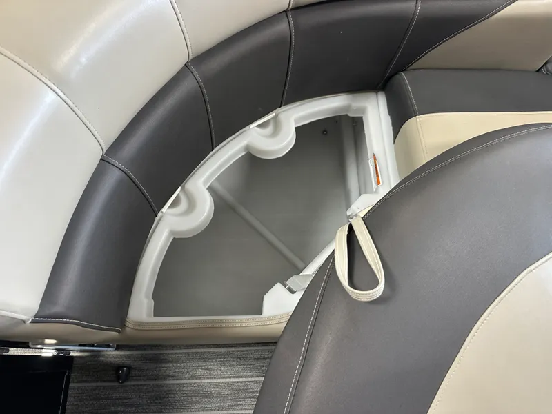 Slide: The Image of Premier 230 SUNSATION TRITOON 2023 - 64