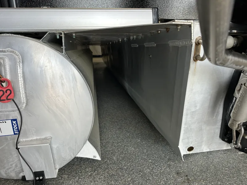 Slide: The Image of Premier 230 SUNSATION TRITOON 2023 - 14