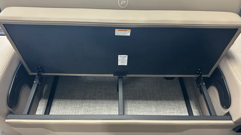 Slide: The Image of Premier 210 SUNSATION 2026 - 21