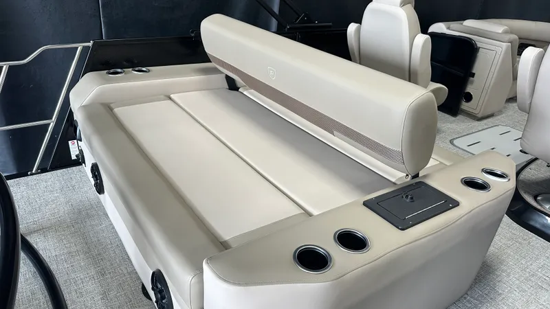 Slide: The Image of Premier 210 SUNSATION 2026 - 11